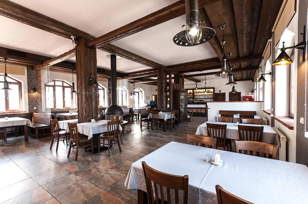 Hotel Slunecni Dvur Брно